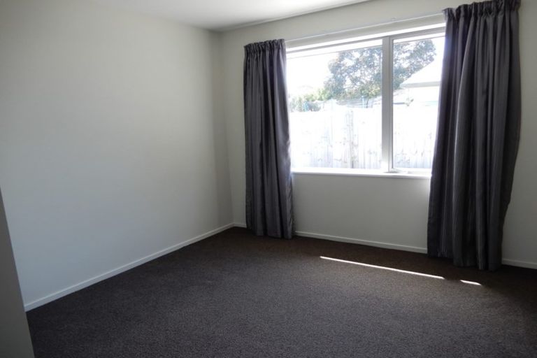 Photo of property in 2/15 Cross Street, Phillipstown, Christchurch, 8011