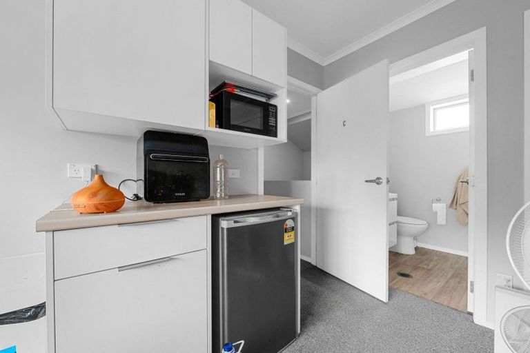 Photo of property in 11a Knighton Road, Hillcrest, Hamilton, 3216