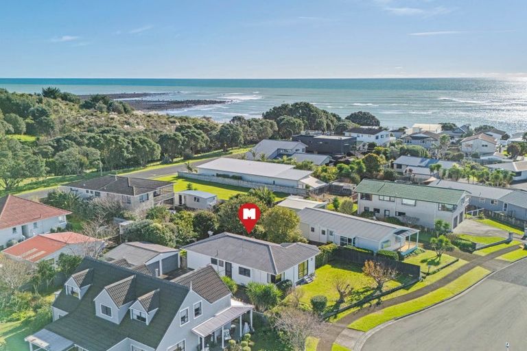 Photo of property in 26 Meade Place, Bell Block, New Plymouth, 4312