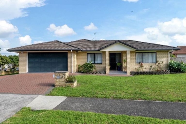 Photo of property in 2 Ballycullanie Place, Dannemora, Auckland, 2016