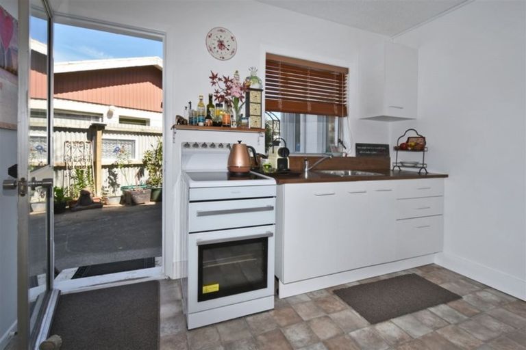 Photo of property in 4/8 Lane Street, Woolston, Christchurch, 8023