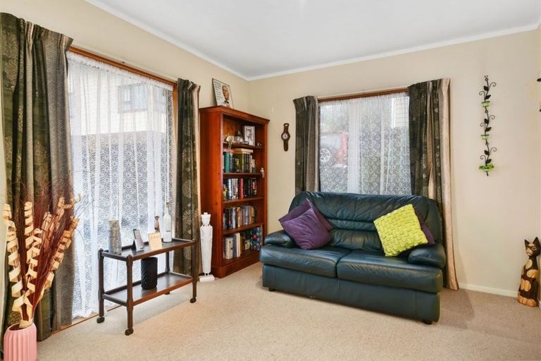 Photo of property in 7a Ramonda Close, Bayview, Auckland, 0629