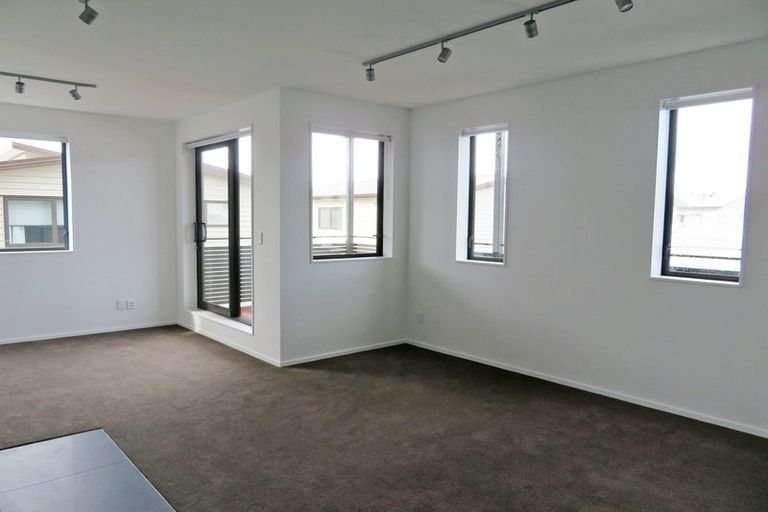 Photo of property in The Firemans Apartments, 113/321 Jackson Street, Petone, Lower Hutt, 5012