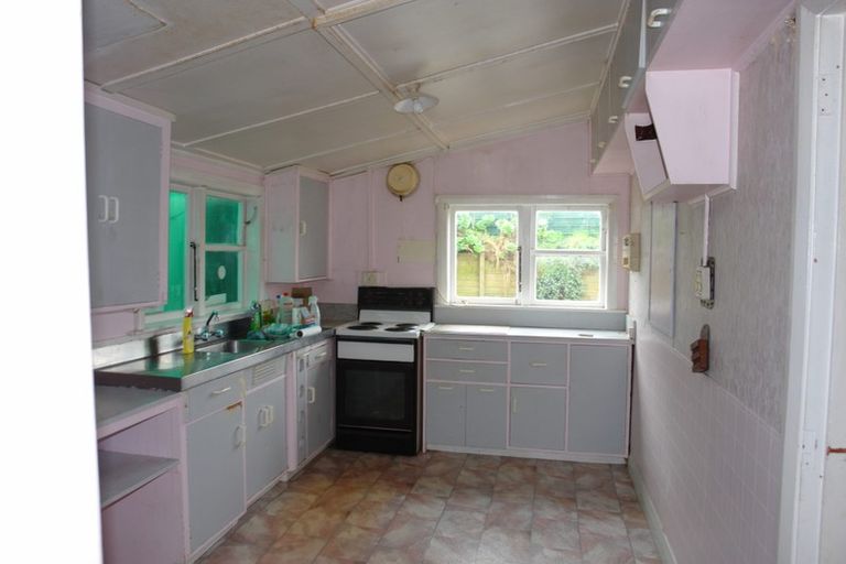 Photo of property in 26 Albany Street, Patea, 4520