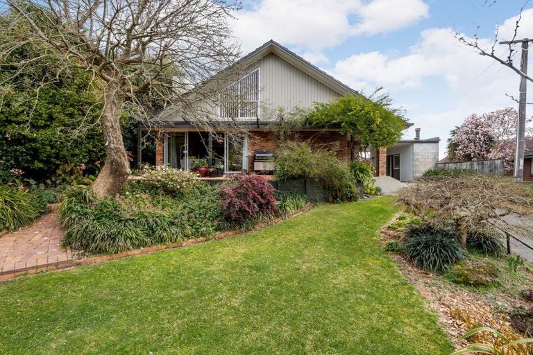 Photo of property in 24 Tainui Street, Frankton, Hamilton, 3204