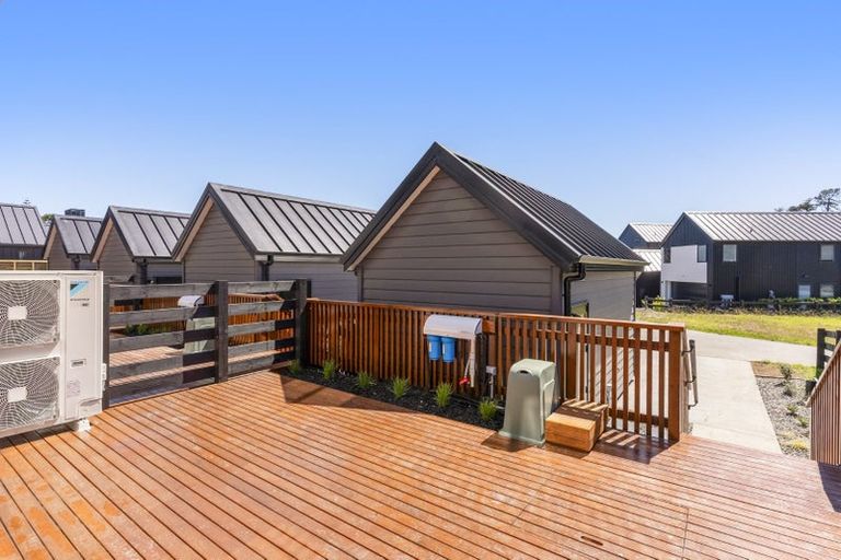 Photo of property in 9 Lark Lane, Whitford, 2571