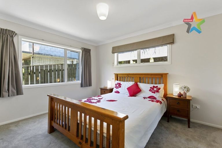 Photo of property in 34a Friend Street, Karori, Wellington, 6012