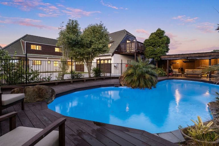 Photo of property in 1222 Papamoa Beach Road, Papamoa Beach, Papamoa, 3118