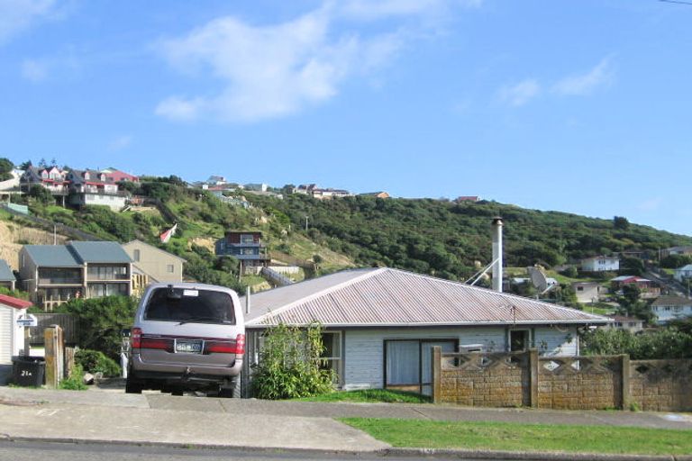 Photo of property in 23 Matatiro Street, Titahi Bay, Porirua, 5022