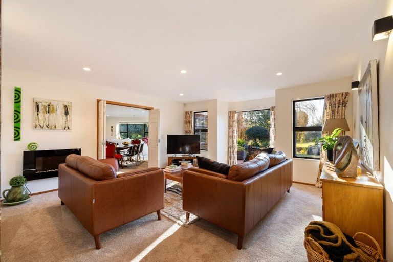 Photo of property in 11 Cedar Place, Amberley, 7410