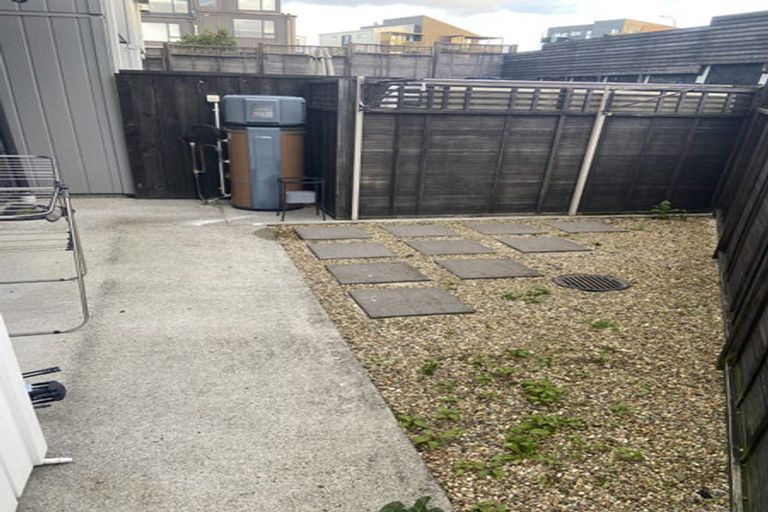 Photo of property in 12 Piko Lane, Hobsonville, Auckland, 0616