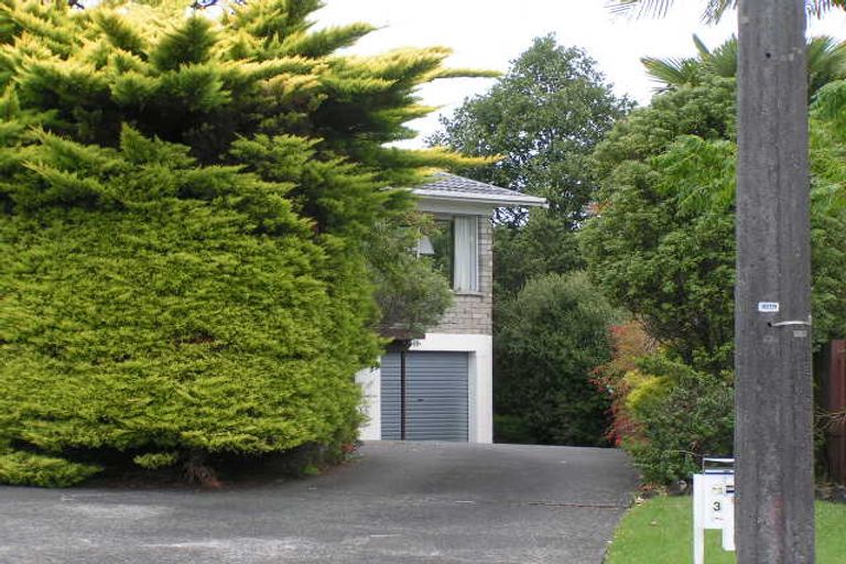 Photo of property in 2/3 Fifeshire Street, Belmont, Auckland, 0622