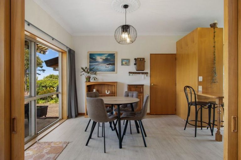 Photo of property in 2 Baigent Place, Tanners Point, Katikati, 3177