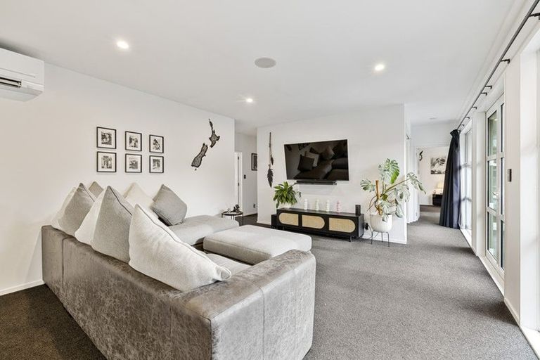 Photo of property in 8 Nautilus Place, Spencerville, Christchurch, 8083