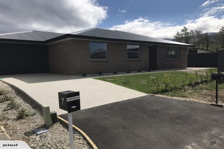 Photo of property in 7a Missy Crescent, Mount Pisa, Cromwell, 9383