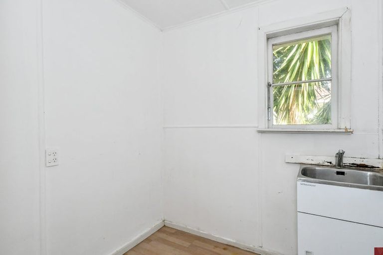 Photo of property in 1/9 Cornwall Road, Mangere, Auckland, 2022