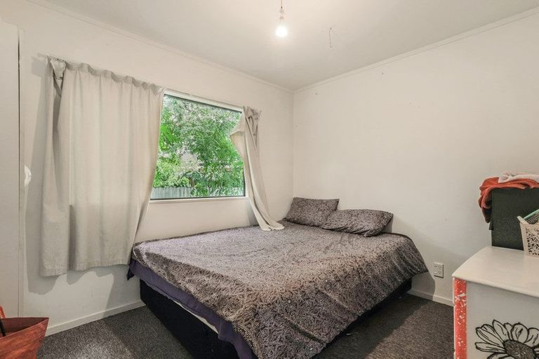 Photo of property in 13 Hyde Street, Manurewa East, Auckland, 2102
