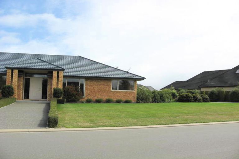 Photo of property in 5 Stonebridge Way, Prebbleton, 7604