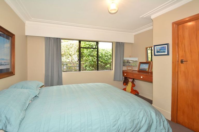 Photo of property in 18 Derwent Street, Helensburgh, Dunedin, 9010