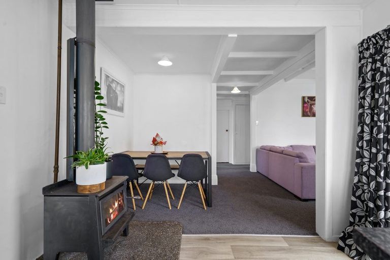 Photo of property in 167 Williams Street, Cambridge, 3434