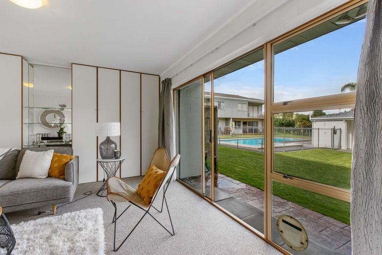 Photo of property in 3/22a Church Street, Northcote Point, Auckland, 0627