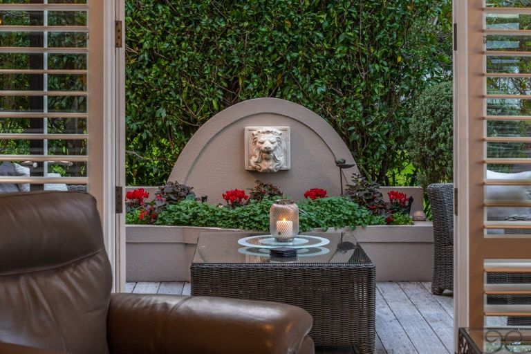 Photo of property in 16a Burford Place, Mellons Bay, Auckland, 2014