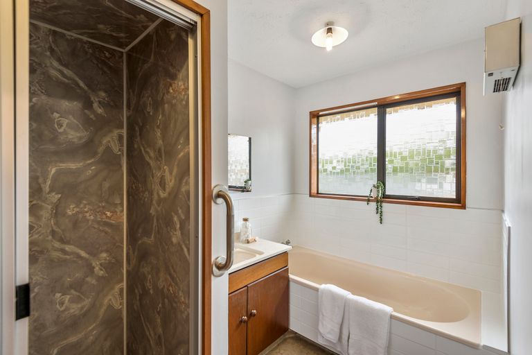 Photo of property in 60a Main North Road, Woodend, 7610