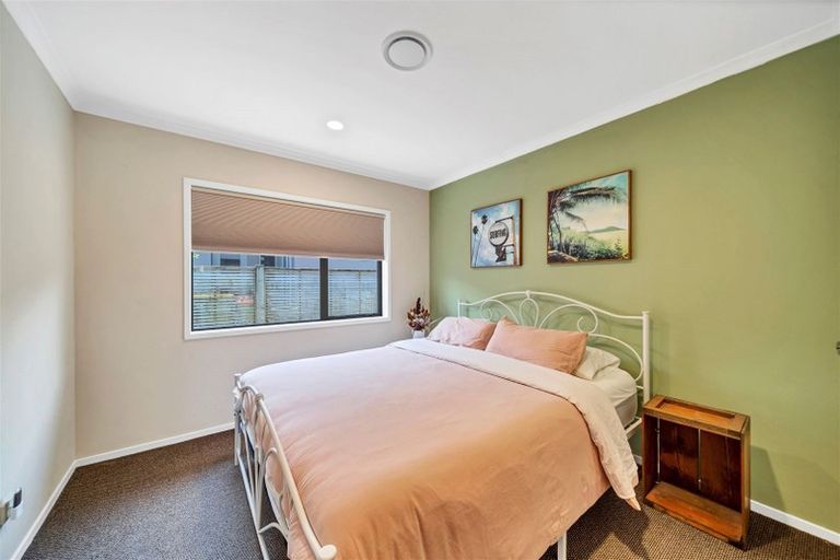 Photo of property in 9 Sampson Avenue, Waiwhakaiho, New Plymouth, 4312