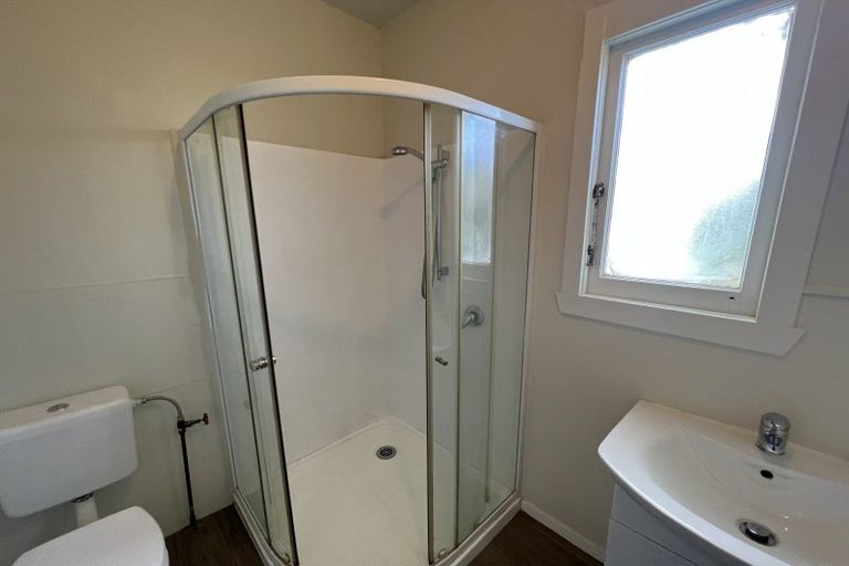 Photo of property in 24 Thyra Street, Dannevirke, 4930