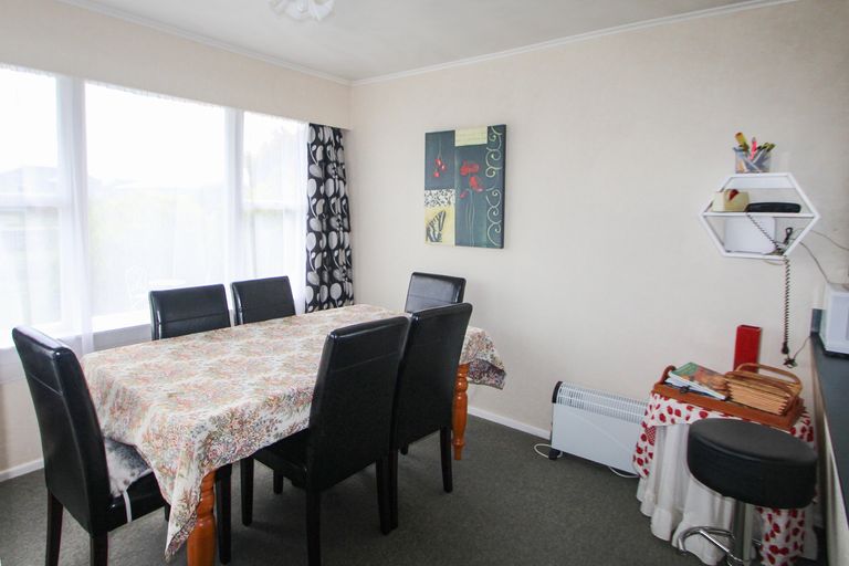 Photo of property in 11 Lea Street, Oamaru North, Oamaru, 9400