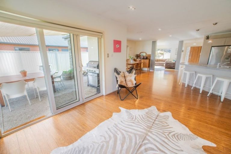 Photo of property in 57 Shields Street, Clyde, 9330