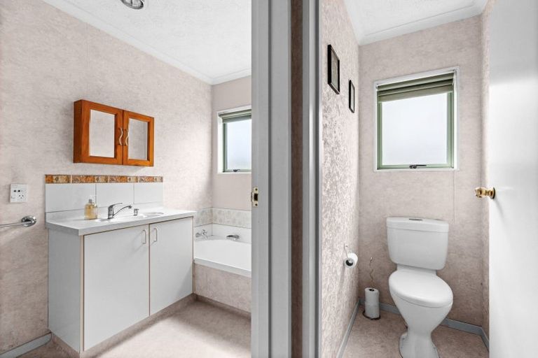 Photo of property in 17a Sanders Avenue, Marewa, Napier, 4110