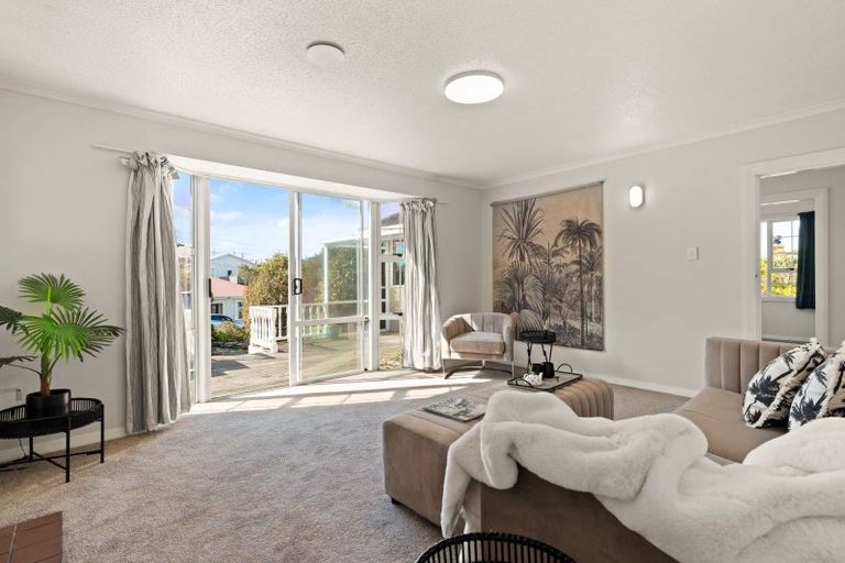 Photo of property in 32 Wills Street, Balaclava, Dunedin, 9011