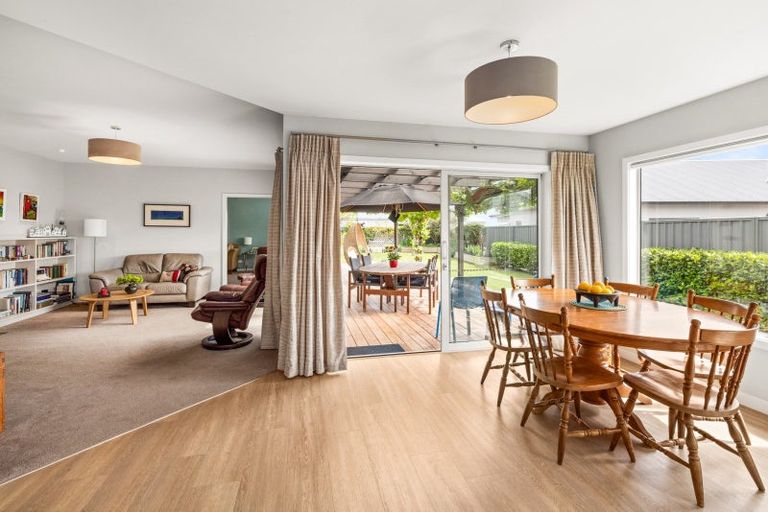 Photo of property in 4 Percy Berry Place, Havelock North, 4130