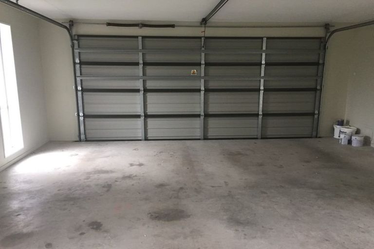 Photo of property in 17 Blowers Place, Halswell, Christchurch, 8025