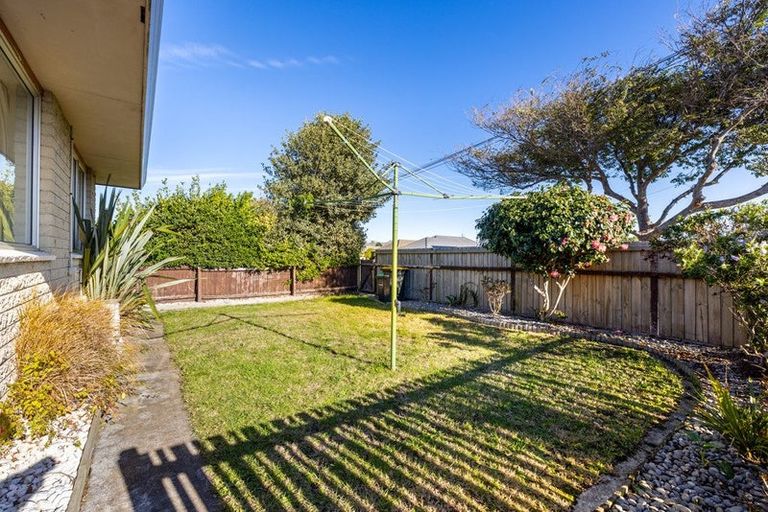 Photo of property in 1/117 Estuary Road, South New Brighton, Christchurch, 8062