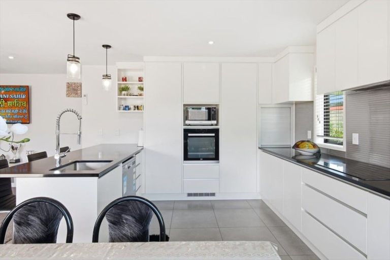 Photo of property in 1 Gisborne Road, Te Puke, 3119