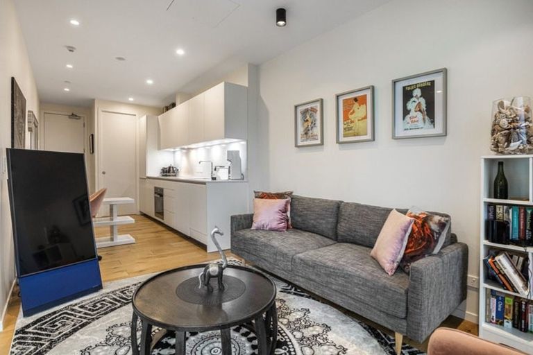 Photo of property in Crest Apartments, 110/199 Great North Road, Grey Lynn, Auckland, 1021