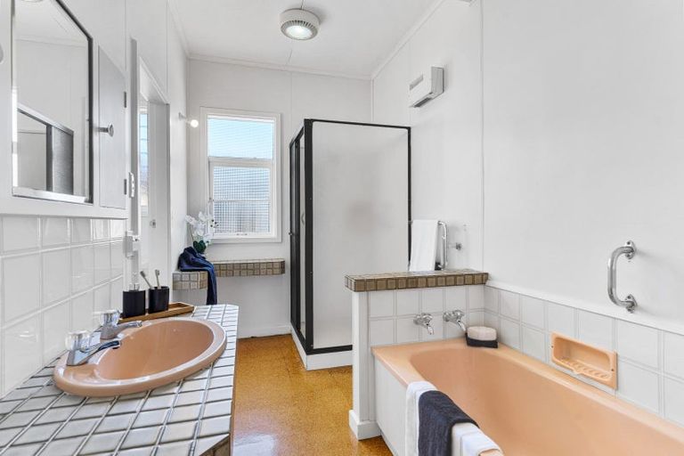 Photo of property in 27 Upper Plain Road, Masterton, 5810