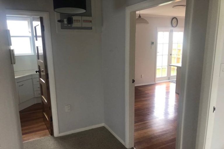 Photo of property in 1/13 Atiawa Crescent, Waiwhetu, Lower Hutt, 5010