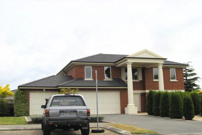 Photo of property in 48 Chateau Drive, Burnside, Christchurch, 8053