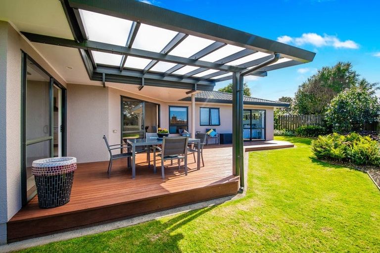 Photo of property in 182a Queen Street, Pukekohe, 2120