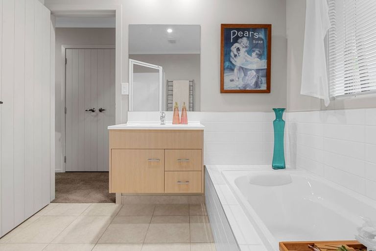 Photo of property in 53 Moonlight Drive, Rototuna North, Hamilton, 3210