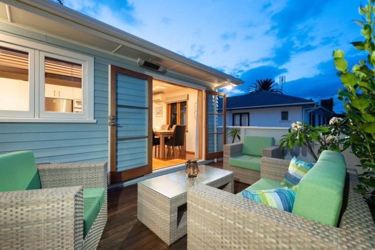 Photo of property in 113a Oceanview Road, Mount Maunganui, 3116