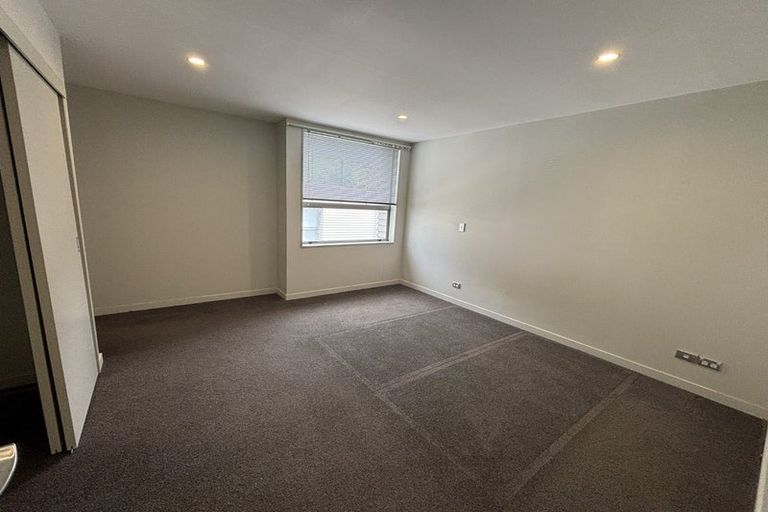 Photo of property in The Altair, 10/120 Rintoul Street, Newtown, Wellington, 6021