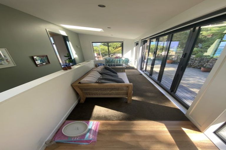 Photo of property in 23 Kotari Road, Days Bay, Lower Hutt, 5013