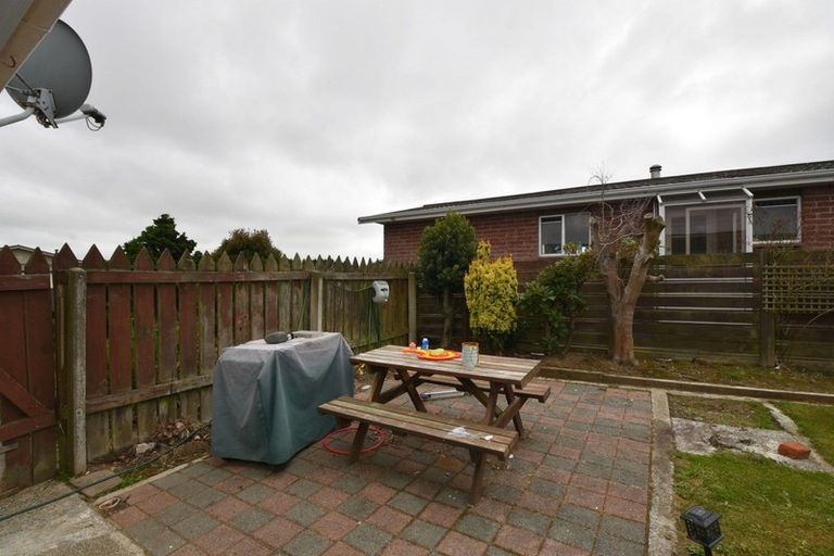 Photo of property in 66 Dunbeath Place, Kew, Invercargill, 9812