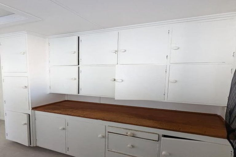 Photo of property in 9 Temuera Street, Otaki, 5512