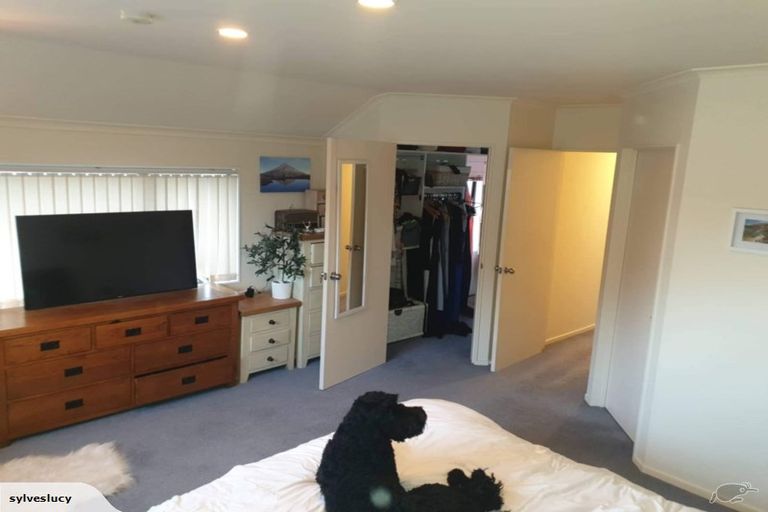 Photo of property in 81b Brooklands Road, Brooklands, New Plymouth, 4310