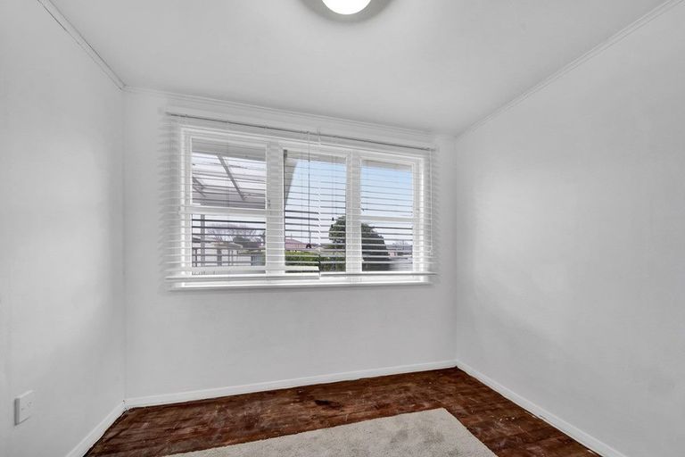 Photo of property in 7 Ramanui Avenue, Hawera, 4610